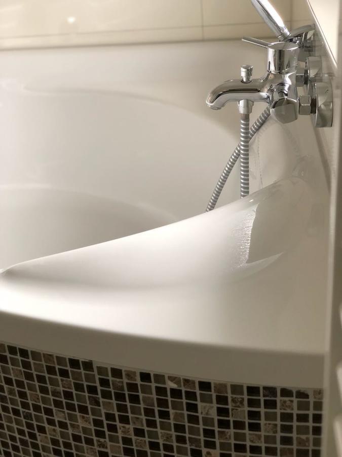 Apartment Schoene 3-zimmer Im Herzen Von *